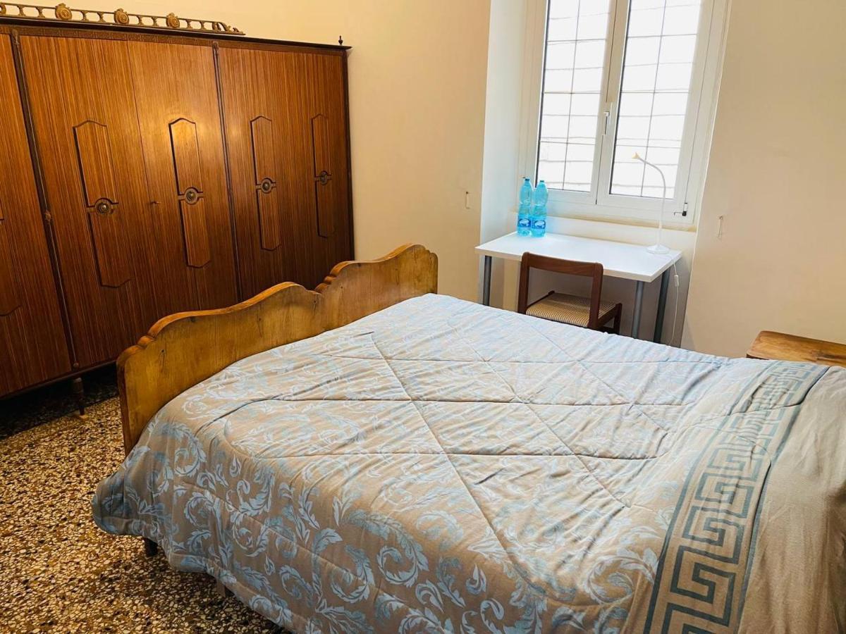 Bed and Breakfast Mh Genova Zewnętrze zdjęcie